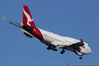 VH-OEH @ KJFK - Boeing 747-438/ER  - Qantas  C/N 32912 , VH-OEH - by Dariusz Jezewski www.FotoDj.com
