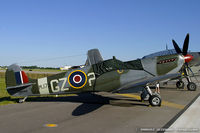 N730M @ KDAY - Supermarine Spitfire Mk IX C/N CBAF 7243, N730M - by Dariusz Jezewski www.FotoDj.com