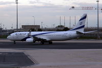 4X-EHH @ LFPG - El Al - by Jan Buisman