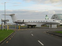 N829JV @ NZAA - too close to the fence for decent piccy - by magnaman