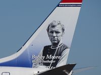 EI-FVT @ LPPT - Norwegian Air International Bobby Moore departure to  		Copenhagen (CPH) D83617 - by JC Ravon - FRENCHSKY