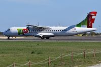 CS-DJF @ LPPT - TP1946 ready to take off runway 03 to Porto - by JC Ravon - FRENCHSKY