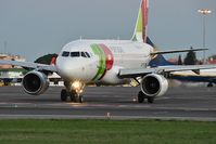 CS-TTJ @ LPPT - Holding point runway 03 TAP Air Portugal 1046 ready to departure to Barcelona (BCN) - by JC Ravon - FRENCHSKY