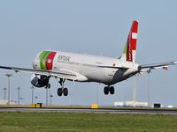 CS-TJG @ LPPT - TAP853 landing runway 03 from Frankfurt (FRA) - by JC Ravon - FRENCHSKY
