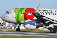 CS-TNS @ LPPT - TAP Air Portugal 752 departure to Copenhagen (CPH) - by JC Ravon - FRENCHSKY