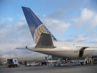 N674UA @ IAH - Boeing 767-322 aft section of the A/C - by Christian Maurer