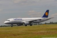 D-AIQW @ EDDL - Airbus A320-211 - LH DLH Lufthansa 'Kleve' - 1367 - D-AIQW - 31.07.2015 - DUS - by Ralf Winter