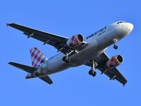 EI-FMU @ LFBD - Volotea 3842 from Malaga landing runway 23 - by JC Ravon - FRENCHSKY