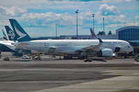 B-LRB @ NZAA - At Auckland - by Micha Lueck