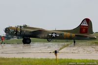 N93012 @ KYIP - Boeing B-17G Flying Fortress Nine O Nine  C/N 32264, N93012 - by Dariusz Jezewski www.FotoDj.com