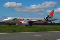 VH-VGU @ YBBN - At Brisbane - by Micha Lueck