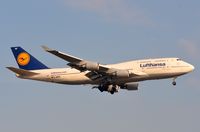 D-ABVS @ EDDF - LH B744 landing at its base. - by FerryPNL