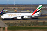 A6-EDO @ VIE - Emirates - by Chris Jilli