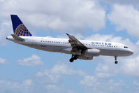 N404UA photo, click to enlarge N404UA photo, click to enlarge
