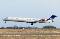 EI-FPM @ CPH - Copenhagen 1.3.2018 L/D R-04L - by leo larsen