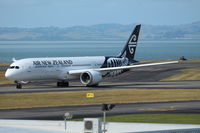 ZK-NZL @ NZAA - Air New Zealand - by Jan Buisman