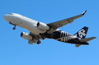 ZK-OXL @ NZQN - Air New Zealand - by Jan Buisman