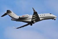 HB-JLG @ EGGW - TAG Aviations Challenger 350 departing on 06 at London Luton - by dave226688