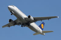 D-AIPY @ LMML - A320 D-AIPY Lufthansa - by Raymond Zammit