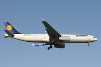 D-AIKH @ LMML - A330 D-AIKH Lufthansa - by Raymond Zammit