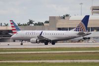 N639RW @ PBI - United Express - by Florida Metal