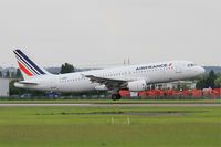 F-HBNK @ LFPO - Airbus A320-214, Landing rwy 06, Paris-Orly airport (LFPO-ORY) - by Yves-Q