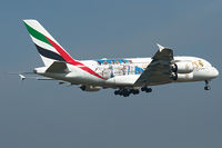 A6-EUG @ LOWW - Emirates A380 A6-EUG mit Real Madrid- c/s @VIE - by Basti777