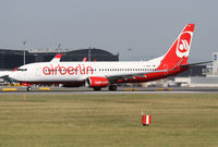 D-ABMQ @ LOWW - airberlin Boeing 737 - by Andreas Ranner