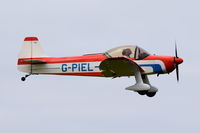 G-PIEL @ EGSH - Landing at Northrepps. - by Graham Reeve