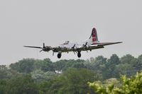 N3193G @ DWF - Short final for Wright Field at the National Museum of the USAF