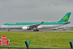 EI-FNH @ EIDW - Lining up r/w 28 - by Robert Kearney