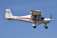 G-GPWE @ X3CX - Landing at Northrepps. - by Graham Reeve