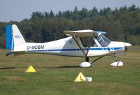 D-MOBM @ EDLB - taxi to rwy - by Volker Leissing