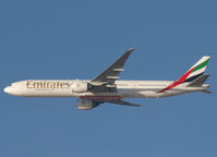 A6-ECV @ DXB - Take off from DUBAI INTERNATIONAL Airport - by Willem Göebel