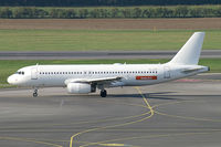 YL-LCP @ VIE - easyJet Airline Airbus A320 - by Thomas Ramgraber