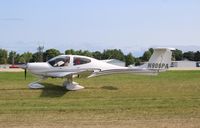 N906PA @ KOSH - Diamond DA-40