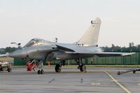 122 @ LFSI - Dassault Rafale C, Flight line, St Dizier-Robinson Air Base 113 (LFSI) - by Yves-Q