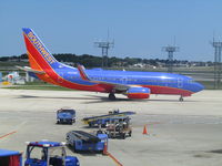N774SW @ MKE - busy airline at MKE - by magnaman