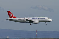 TC-JPN @ VIE - Turkish Airlines Airbus A320 - by Thomas Ramgraber