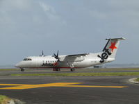 VH-TQD @ NZAA - love to see domestic VH- in NZ - by magnaman