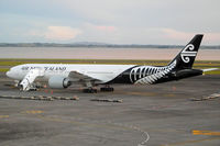 ZK-OKN @ NZAA - At Auckland - by Micha Lueck