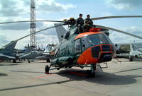 102 @ EDDB - 102   Mil Mi-17-1V [95062] (Latvian Air Force) Berlin-Schonefeld~D 14/05/2004 - by Ray Barber