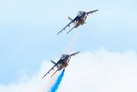 E152 @ LFBD - Dassault Dornier Alphajet E (F-UHRT), Athos 07 of Patrouille de France 2017, Bordeaux-Mérignac Air Base 106 (LFBD-BOD) Open day 2017 - by Yves-Q