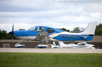 N924CF @ KOSH - Cirrus SR22  C/N 4639, N924CF - by Dariusz Jezewski www.FotoDj.com