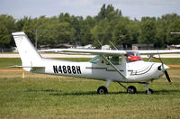 N4888H - Cessna 152  C/N 15283999, N4888H - by Dariusz Jezewski www.FotoDj.com