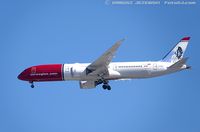 G-CJUL @ KEWR - Boeing 787-9 Dreamliner - Norwegian Air Shuttle  C/N 38779, G-CJUL - by Dariusz Jezewski www.FotoDj.com