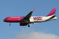 HA-LYC @ LOWW - Wizz Air A320 - by Andreas Ranner