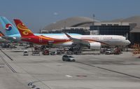 B-LGD @ LAX - Hong Kong Airlines - by Florida Metal