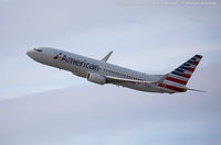 N864NN @ KEWR - Boeing 737-823 - American Airlines  C/N 31111, N864NN - by Dariusz Jezewski www.FotoDj.com