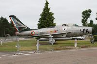 29094 @ LFSI - Republic F-84F Thunderstreak, Preserved at St Dizier-Robinson Air Base 113 (LFSI) - by Yves-Q